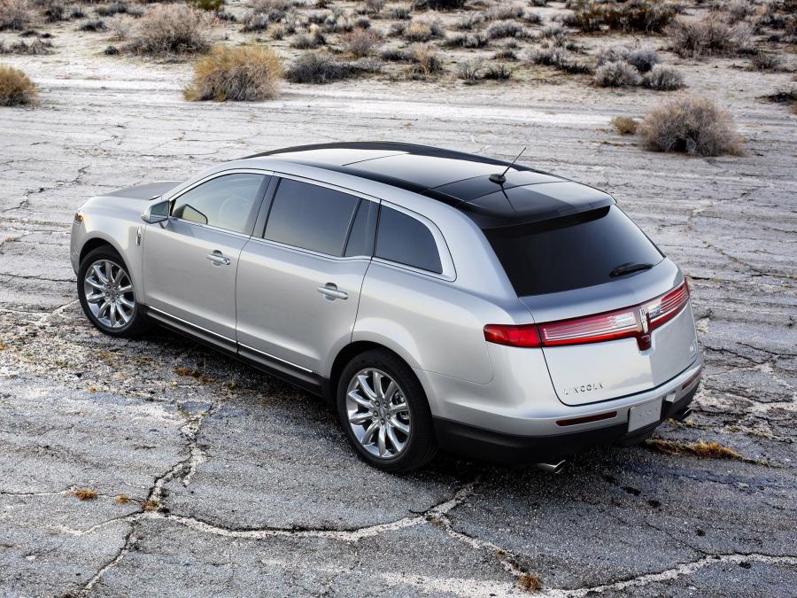  Lincoln MKT 2010 года  (фото 6 из 79)